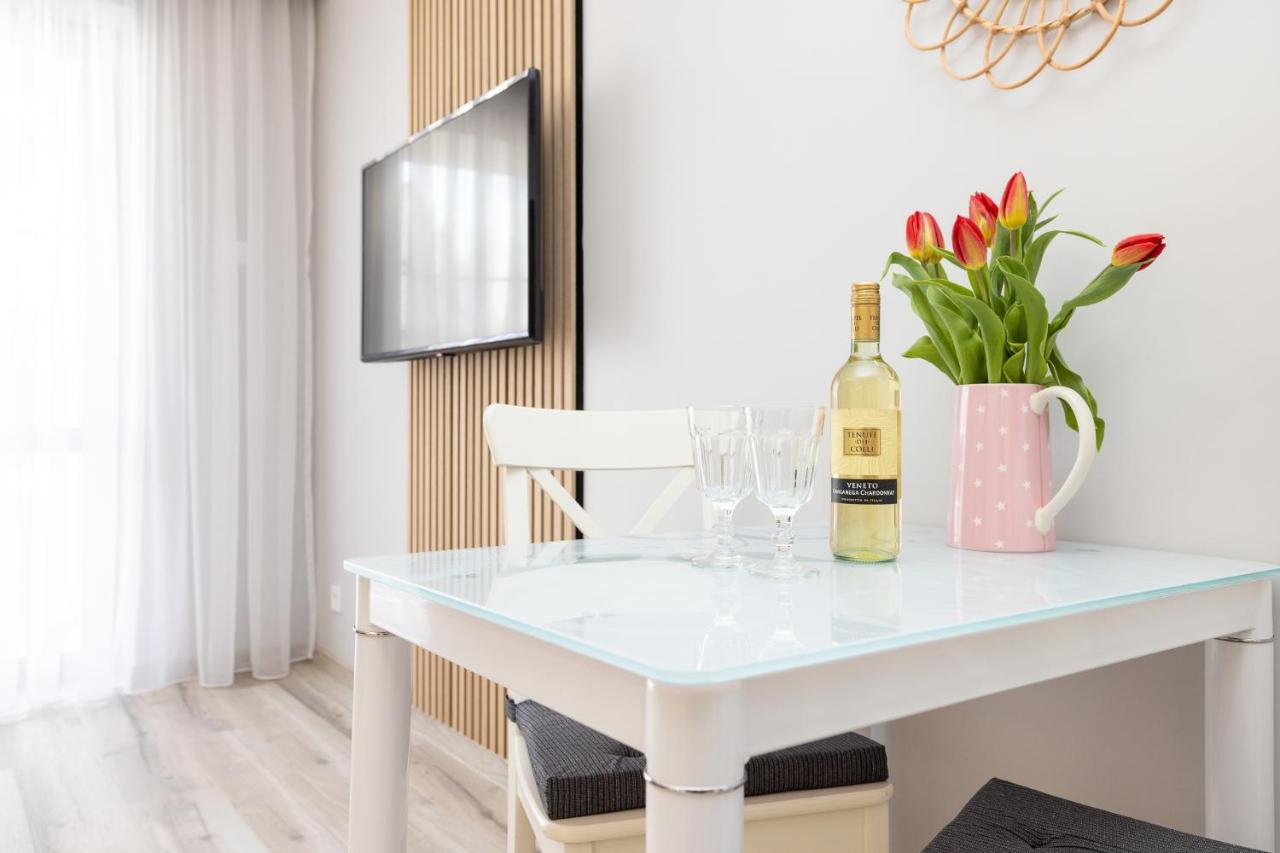 Polanka Apartamenty Niechorze Bagian luar foto